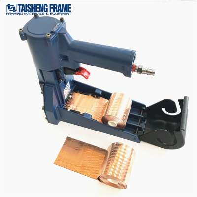 Manual carton closing stapler gun Roll Carton Closing Stapler Air carton  gun