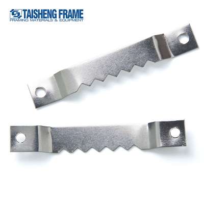 Silver color saw tooth picture hanger